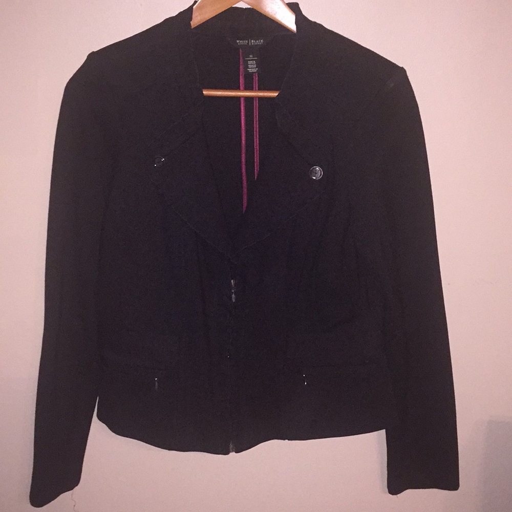 Women’s White House Black Market jacket